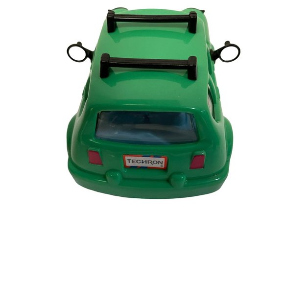 The Chevron Cars Collectible Toy Car 1996 Wendy Wagon No 2 1/2" x 3' X 2 1/2" - Picture 7 of 14